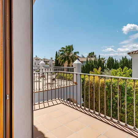 Villa 37 Luxury Pinot With Private Pool And Sea View In Estepona