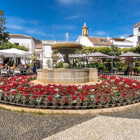 37 Luxury Pinot With Private Pool And Sea View In Villa Estepona