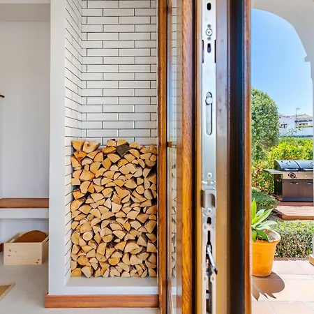 37 Luxury Pinot With Private Pool And Sea View In Estepona