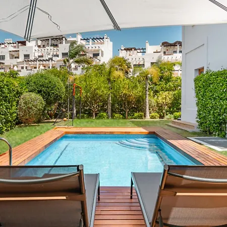 37 Luxury Pinot With Private Pool And Sea View In *